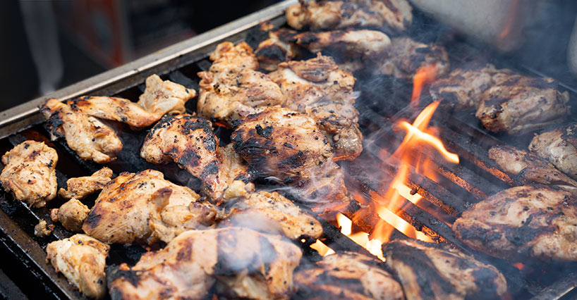 poulet grillé Poulet sur le gril